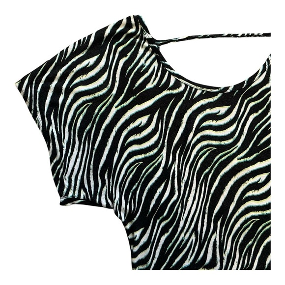 Rue 21 casual zebra print top blouse XL short dropped sleeves multicolored - Picture 7 of 12